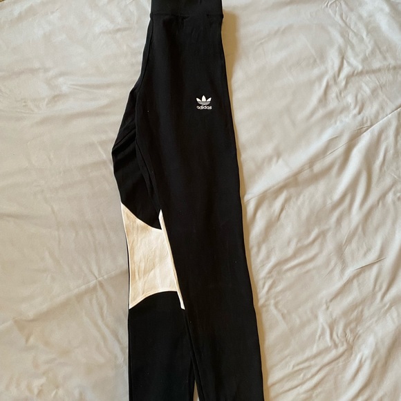Adidas women leggings - Picture 6 of 8